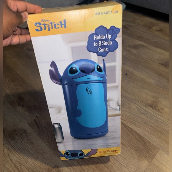 Disney Stitch Mini Fridge - Blue - Picture 7 of 7